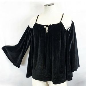 Black velvet top